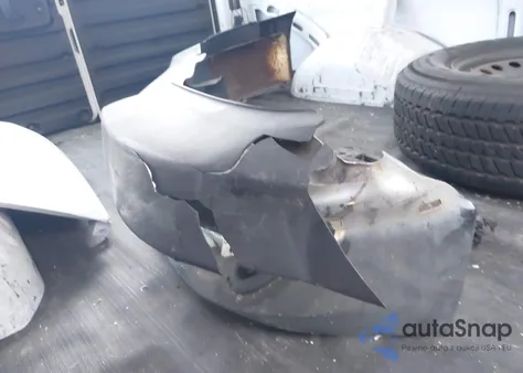 2011 Chevrolet Express G1500 z USA, uszkodzony, nr VIN 1GCSHAF42B1121255